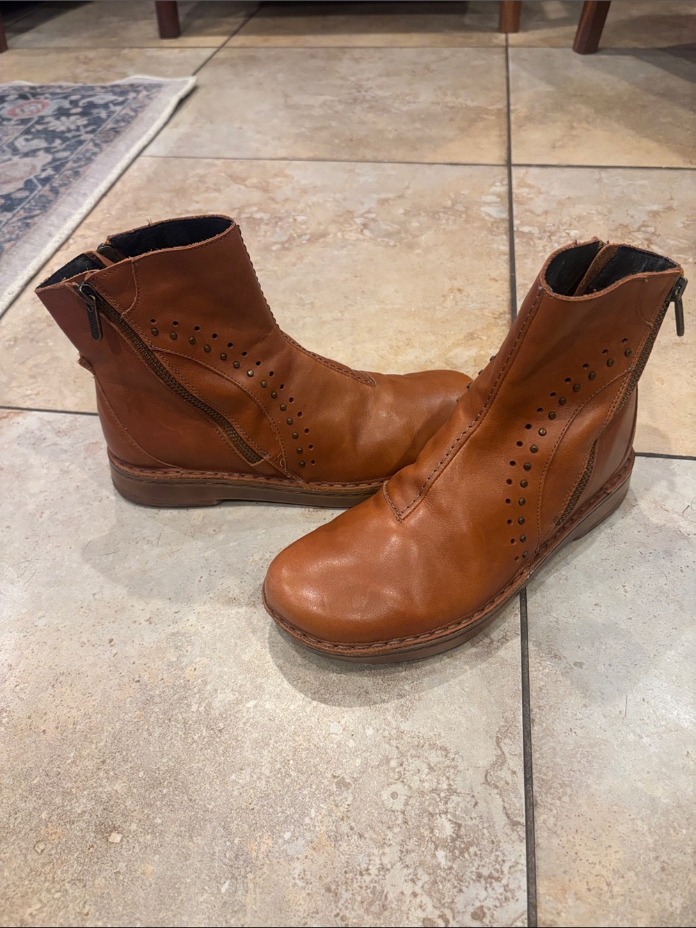 Naot Tan/Brown Leather Chukka Zip Boots size 37 chamel color - Picture 10 of 15